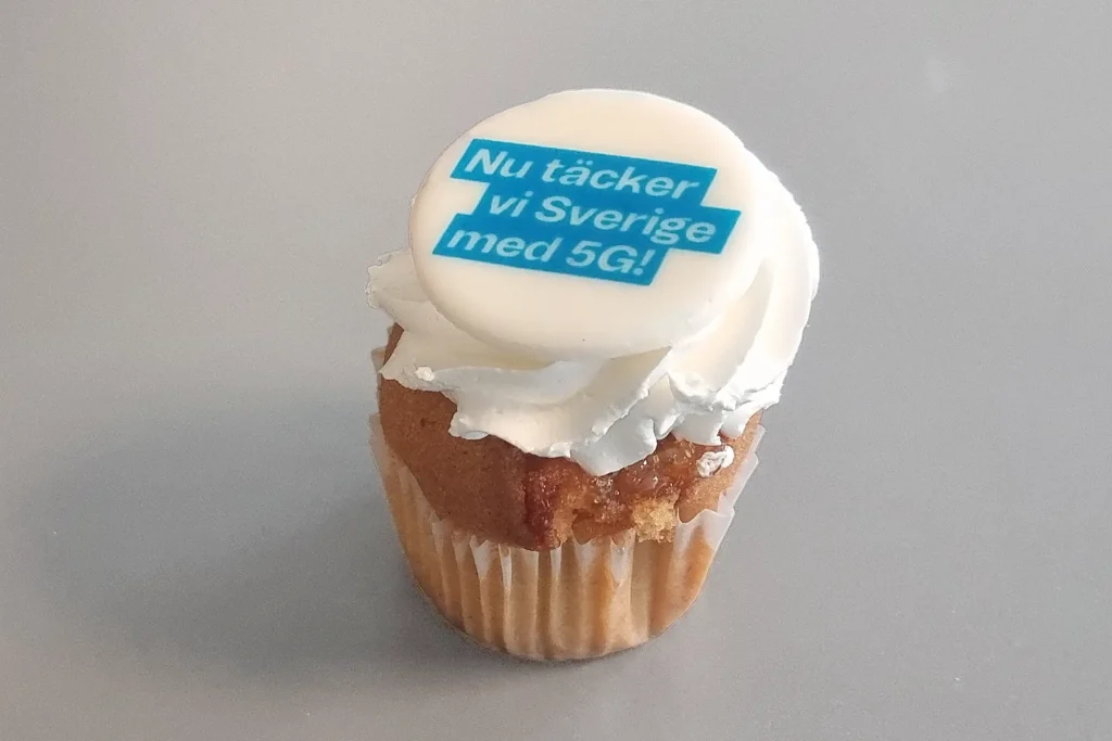 Campaign visual showing the enhanced network service by Telenor